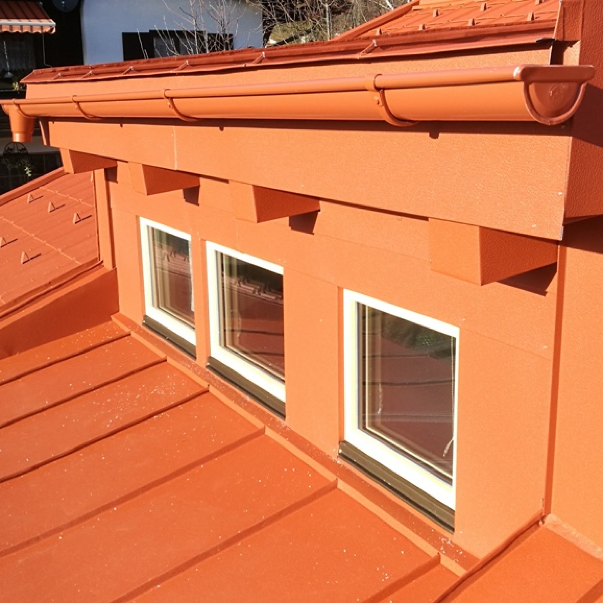 Prefa Dachplatte Stucko P.10 Ziegelrot